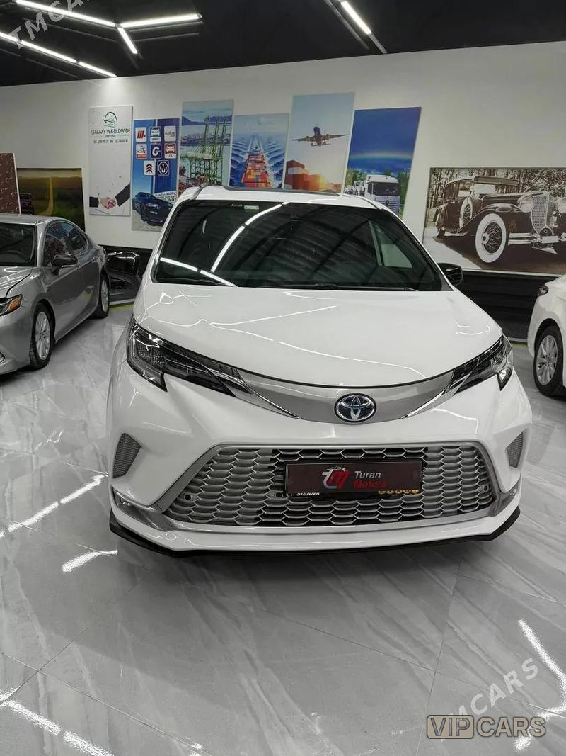Toyota Sienna, 2021