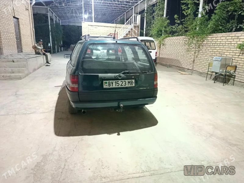 Opel Astra, 1993