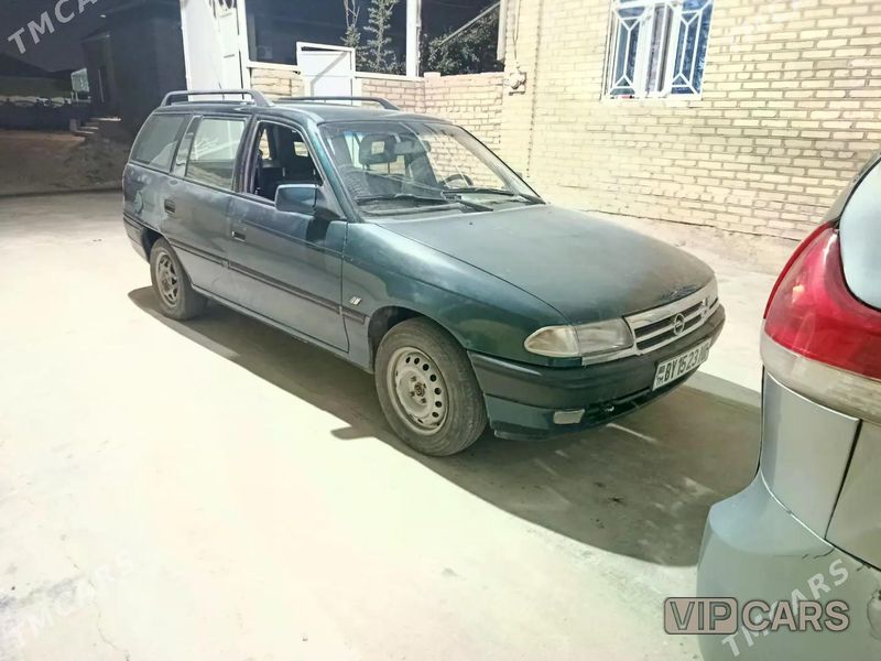 Opel Astra, 1993