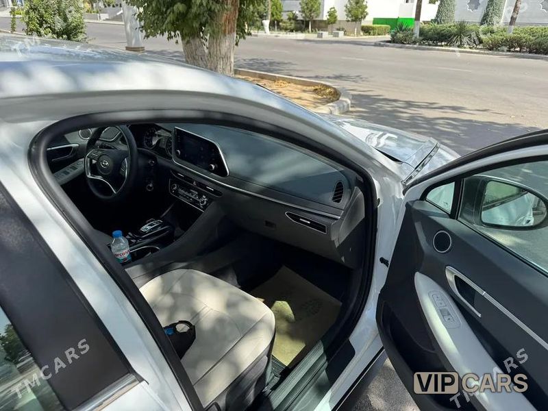 Hyundai Sonata, 2022