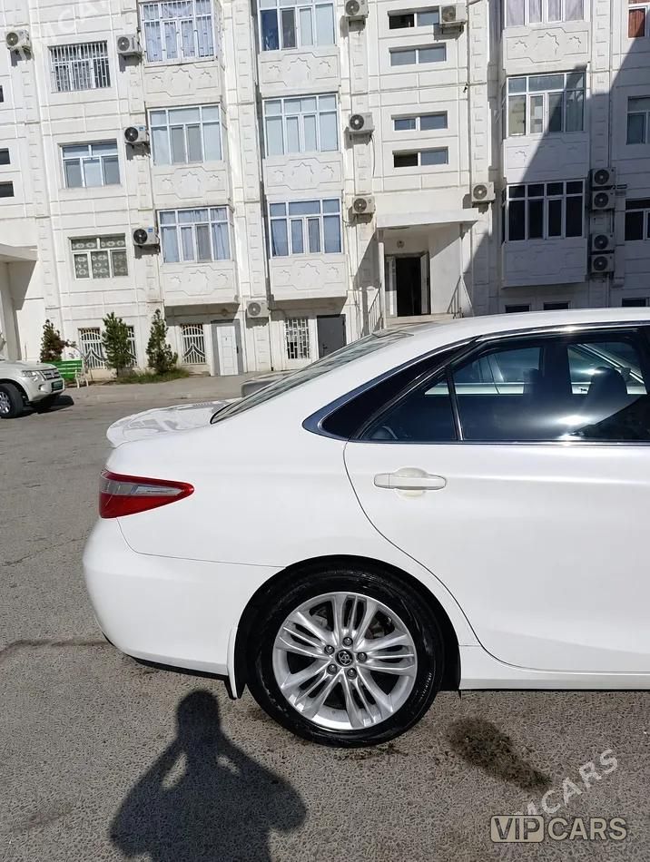 Toyota Camry, 2017