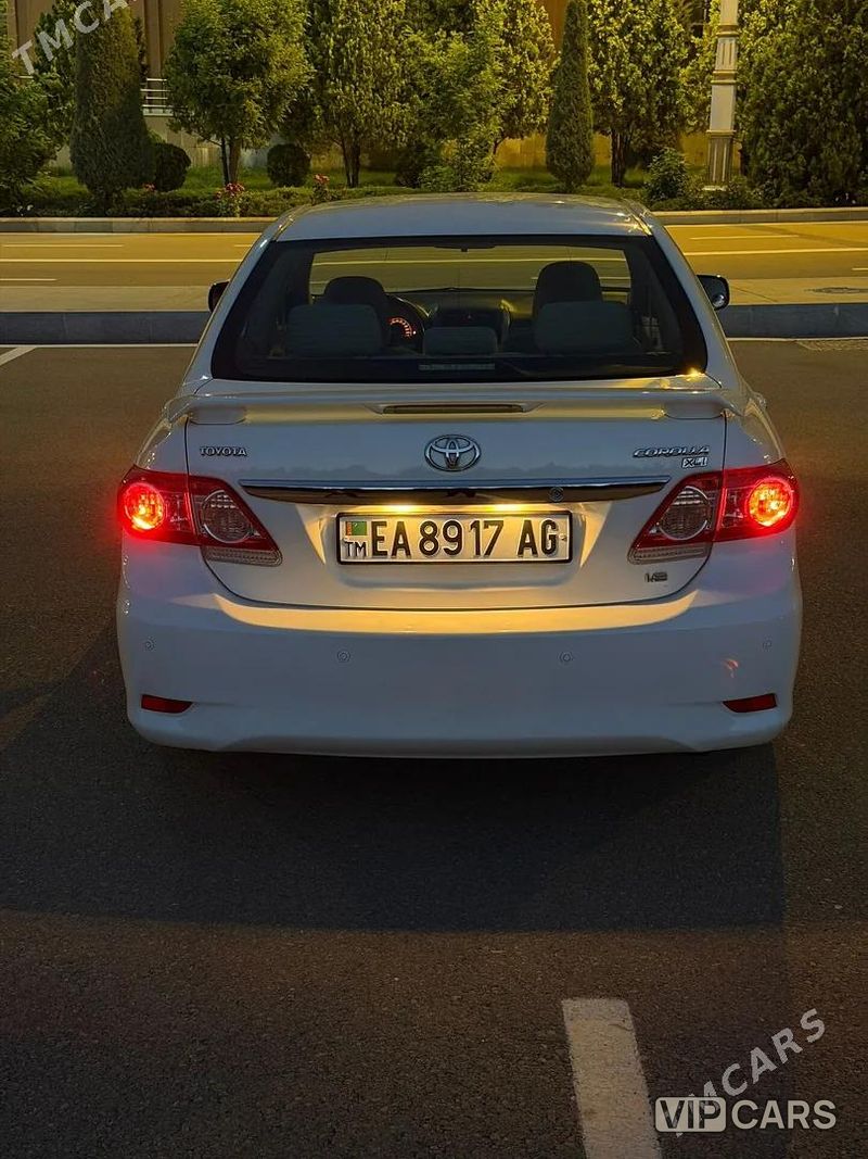 Toyota Corolla, 2011