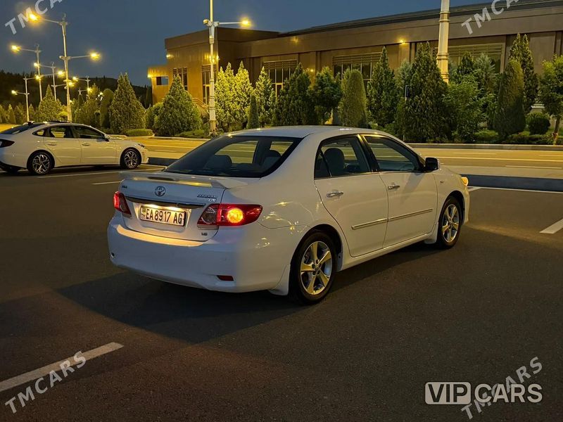Toyota Corolla, 2011