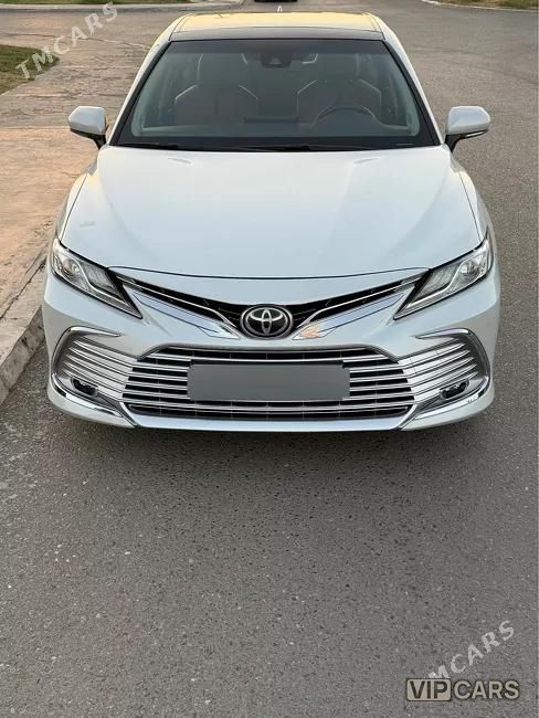 Toyota Camry, 2022