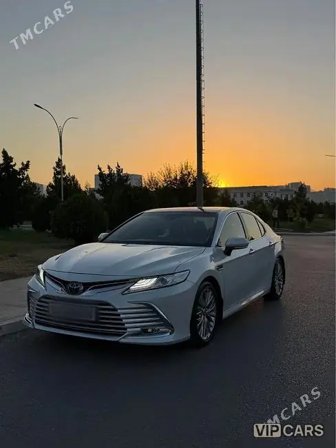 Toyota Camry, 2022 — фото 4