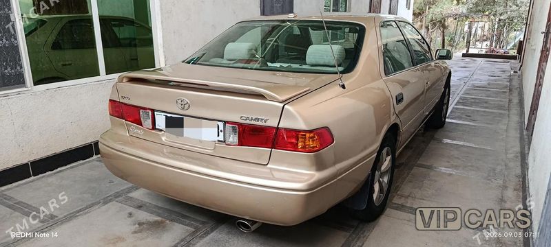 Toyota Camry, 1998