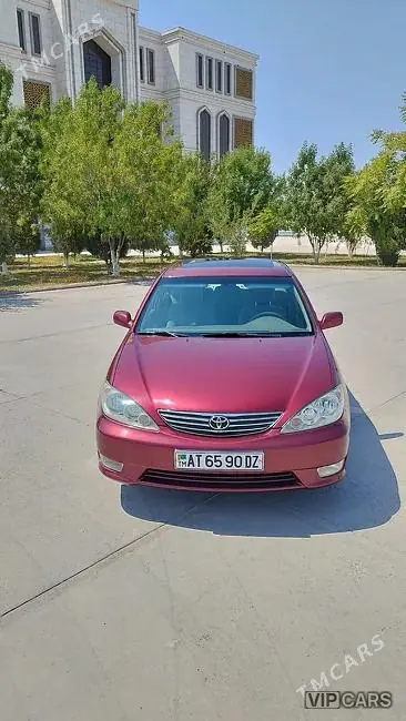 Toyota Camry, 2005 — фото 1