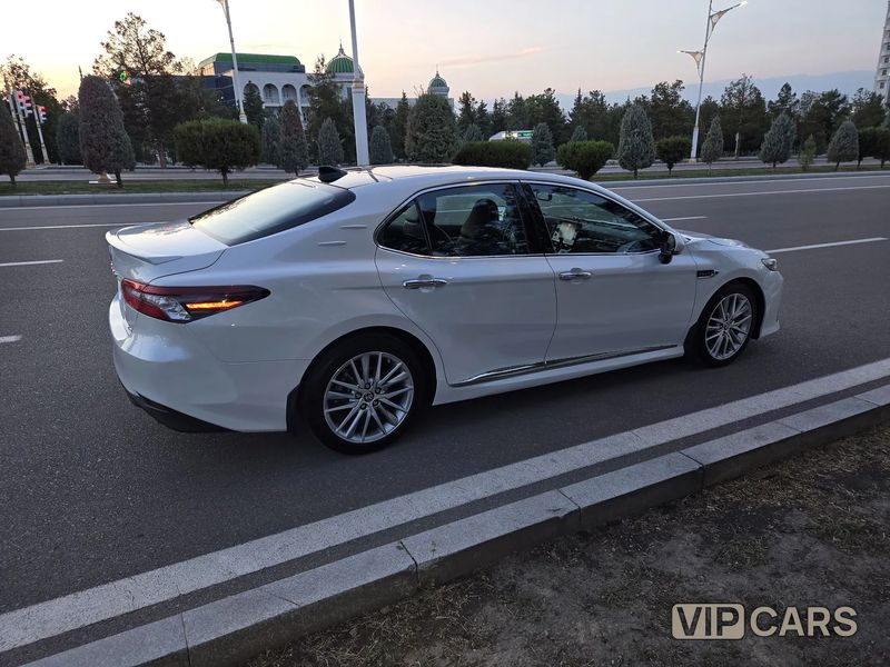 Toyota Camry, 2022