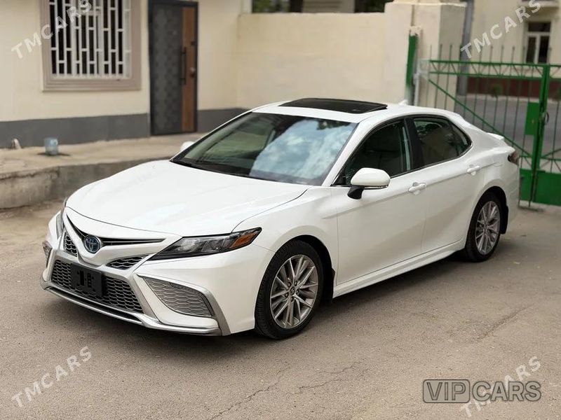 Toyota Camry, 2023