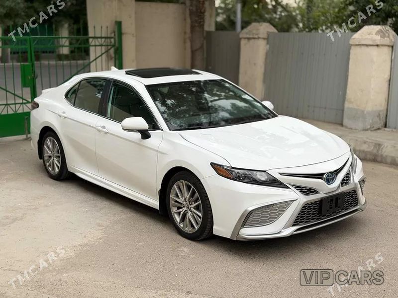 Toyota Camry, 2023