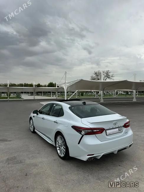 Toyota Camry, 2021