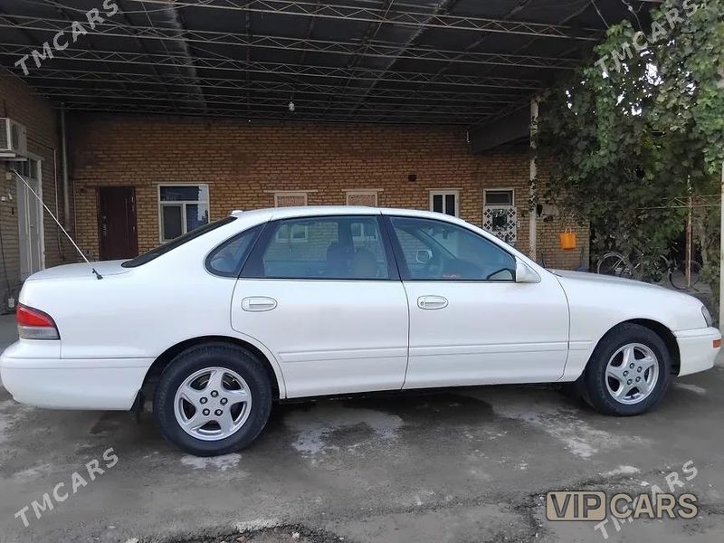 Toyota Avalon, 1997