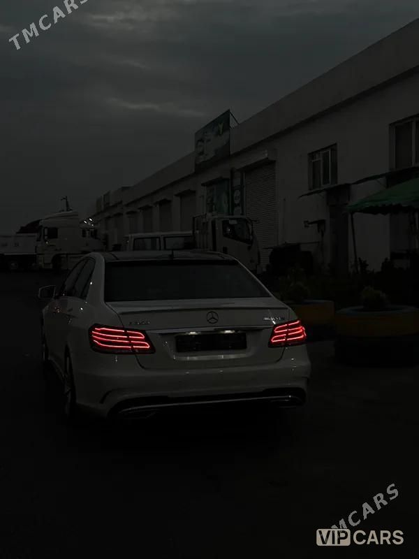 Mercedes-Benz E350, 2010