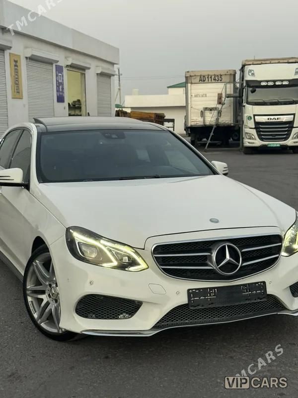 Mercedes-Benz E350, 2010