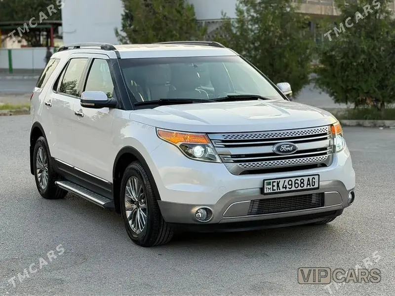 Ford Explorer, 2013 — фото 2