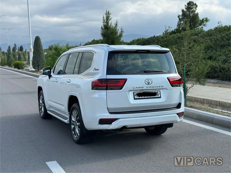 Toyota Land Cruiser, 2022