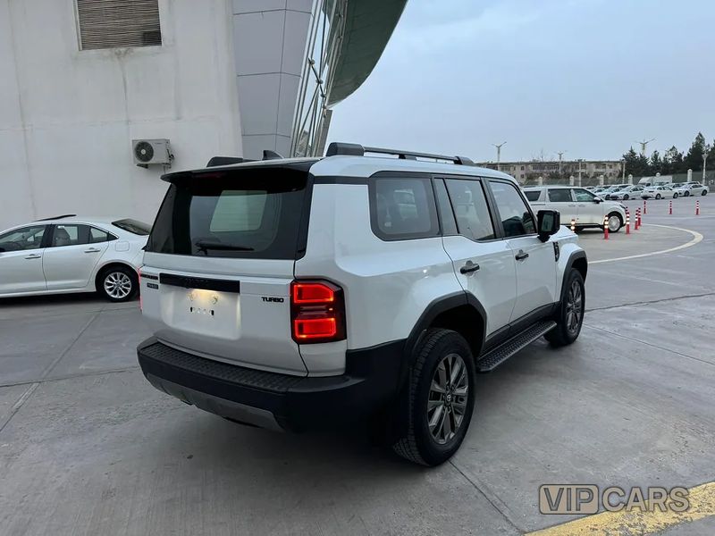 Toyota Land Cruiser Prado, 2025