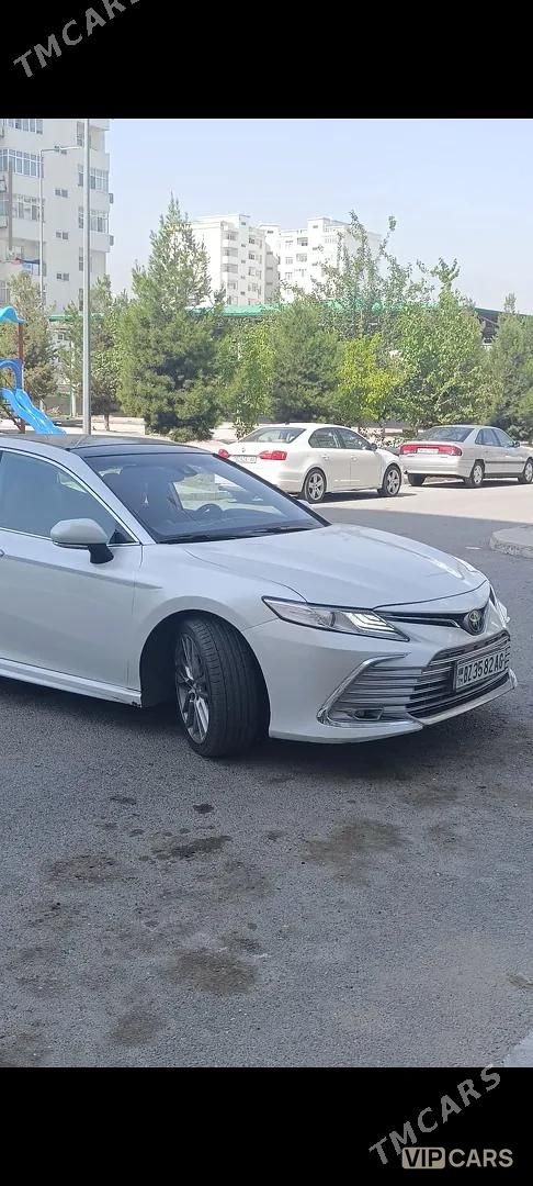 Toyota Camry, 2020