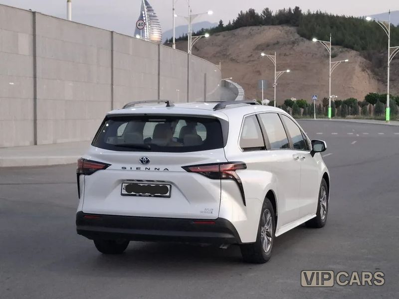 Toyota Sienna, 2021