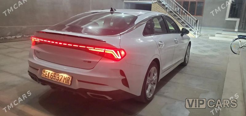 Kia K5, 2021