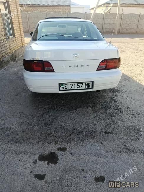 Toyota Camry, 1996