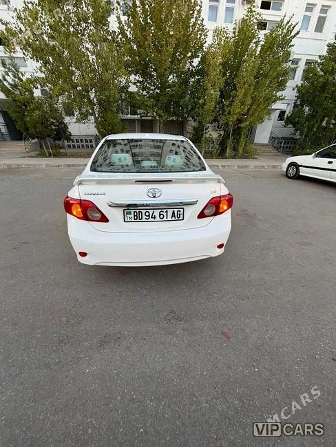 Toyota Corolla, 2010