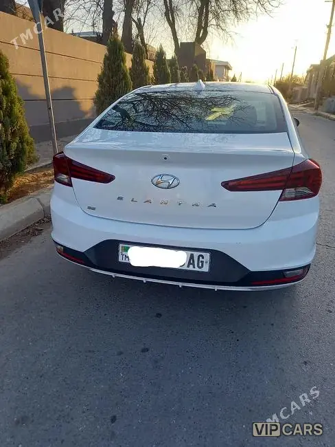 Hyundai Elantra, 2019 — фото 4