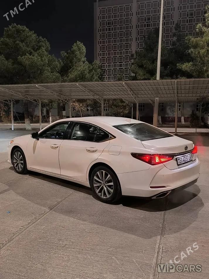 Lexus ES 350, 2020