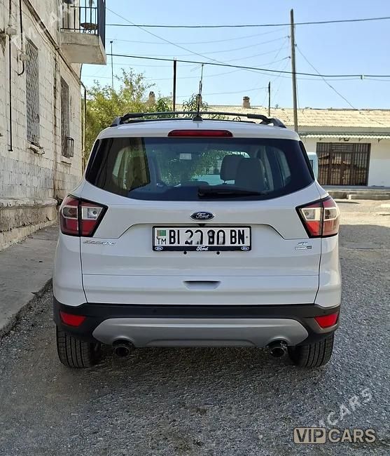 Ford Escape, 2017