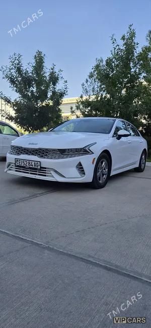 Kia K5, 2022
