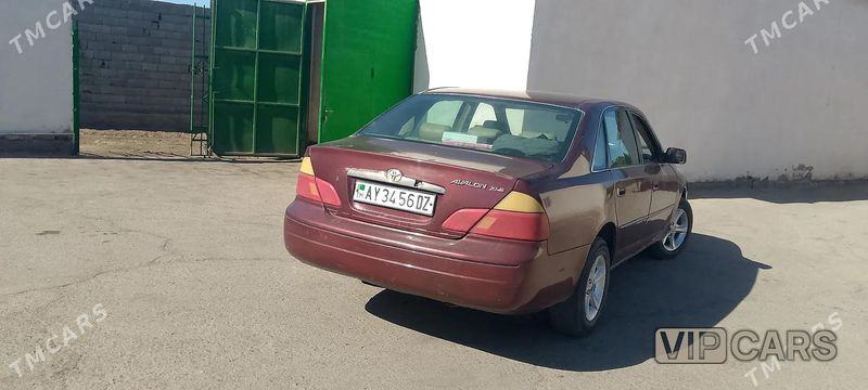 Toyota Avalon, 2001