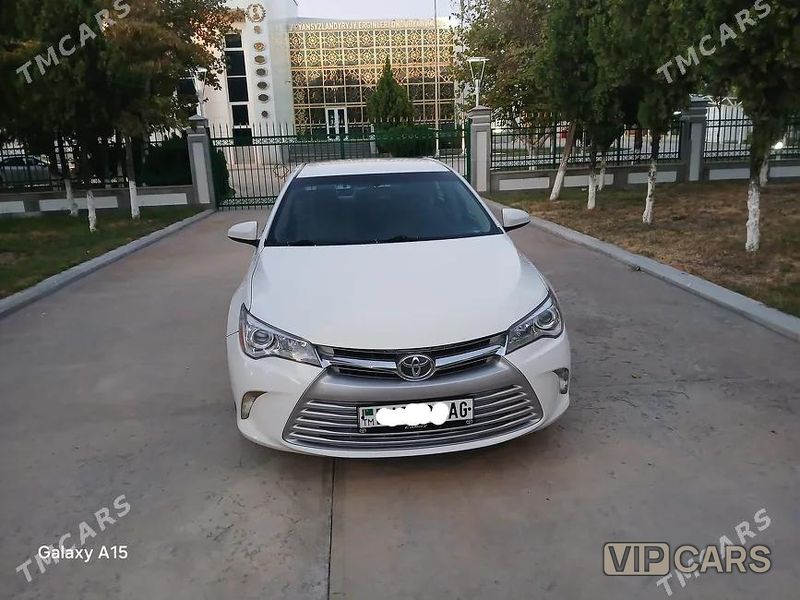 Toyota Camry, 2017