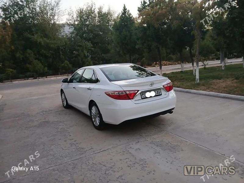 Toyota Camry, 2017