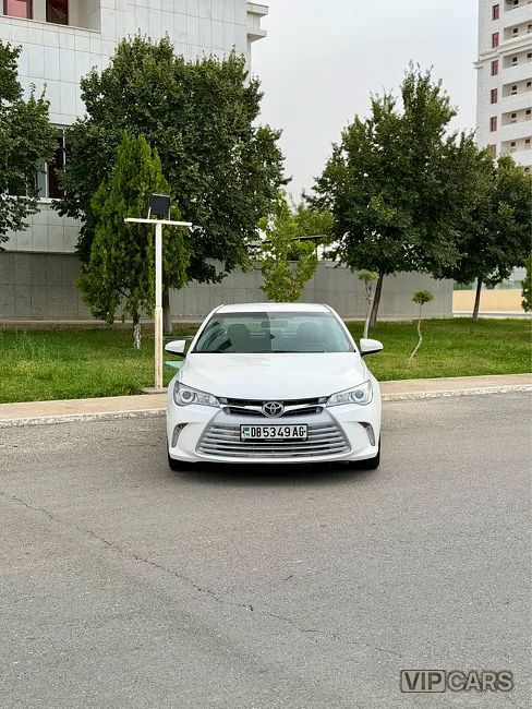 Toyota Camry, 2017