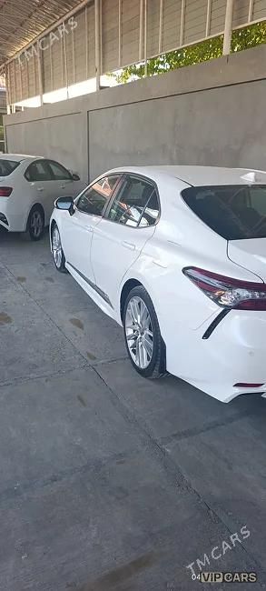 Toyota Camry, 2022