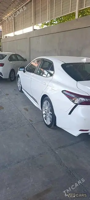 Toyota Camry, 2022 — фото 3