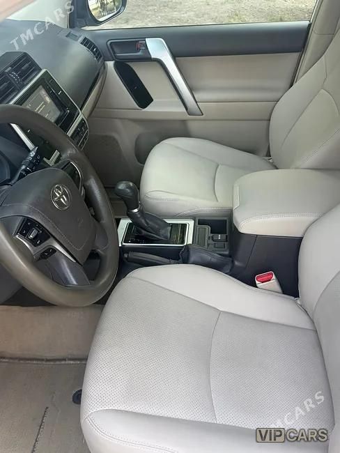 Toyota Land Cruiser Prado, 2022