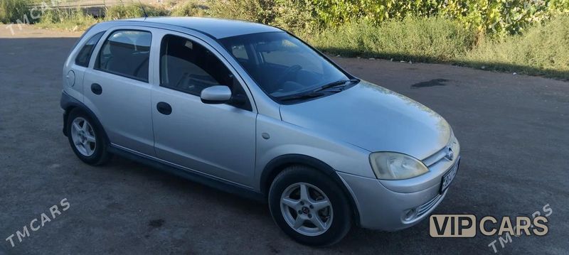 Opel Corsa, 2001