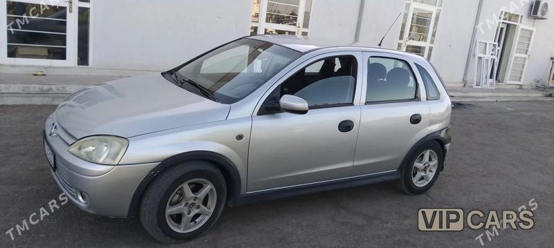 Opel Corsa, 2001