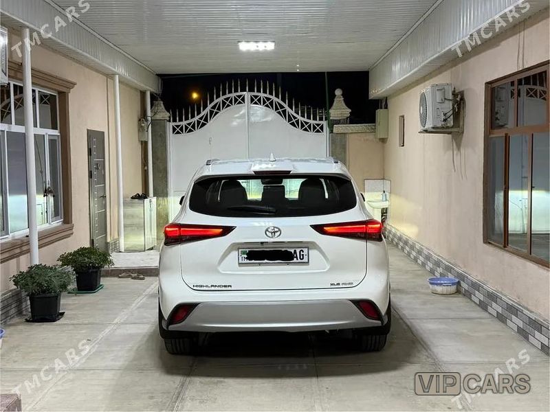 Toyota Highlander, 2021