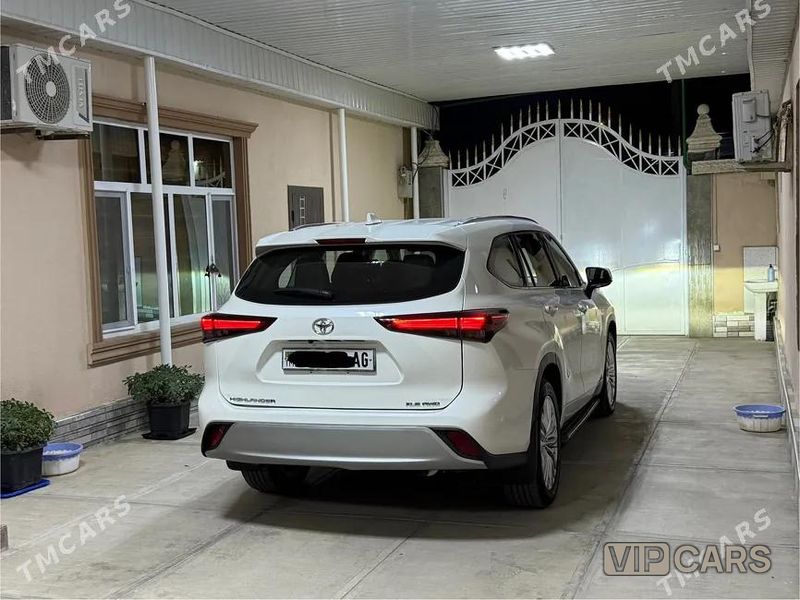 Toyota Highlander, 2021