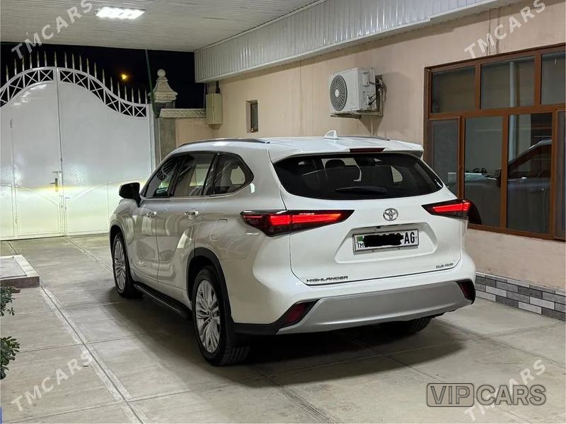 Toyota Highlander, 2021