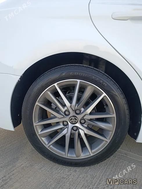 Toyota Camry, 2021