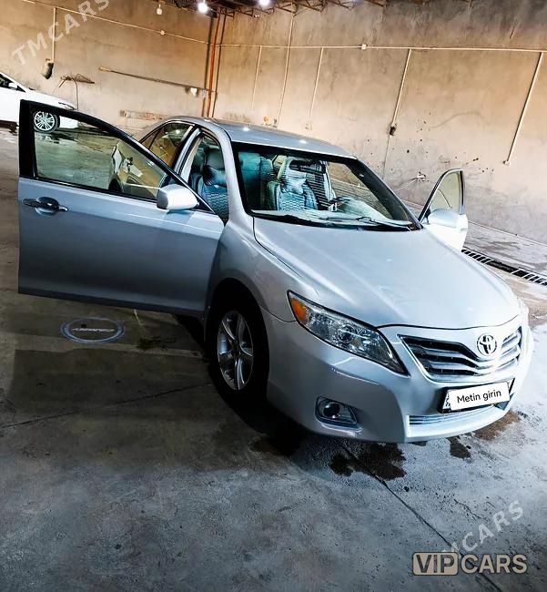 Toyota Camry, 2008