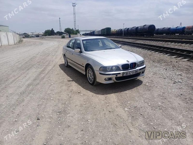 BMW E39, 1999