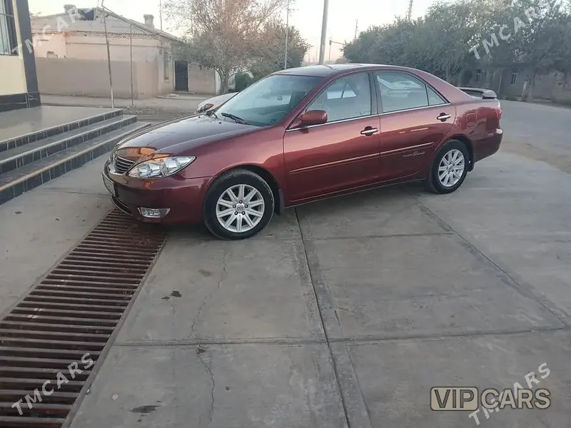 Toyota Camry, 2002 — фото 1