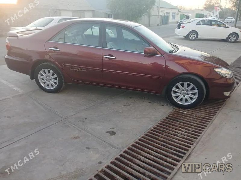 Toyota Camry, 2002