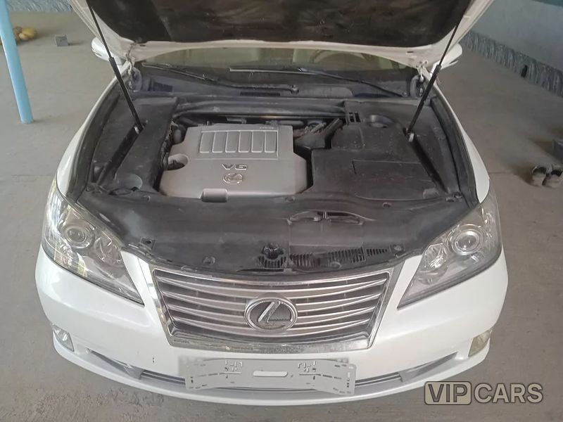 Lexus ES 350, 2011