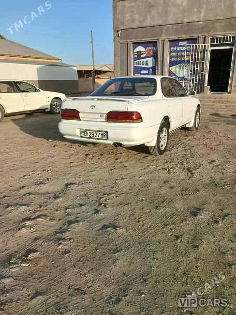 Toyota Camry, 1993