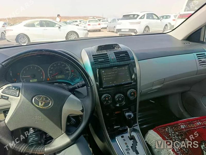 Toyota Corolla, 2010